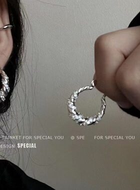 2024年新款高级感缠绕闪钻气质耳扣耳环轻奢小众独特个性耳钉耳饰