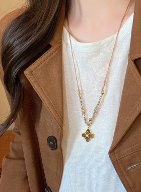 美拉德仿虎眼石四叶花项链女款2025新款长款秋冬毛衣链轻奢高级感