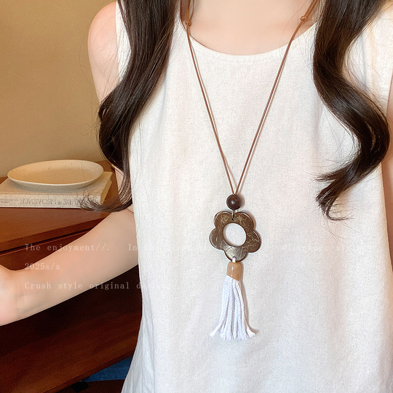 民族风镂空花朵流苏吊坠项链女长款毛衣链时尚百搭锁骨链颈链配饰