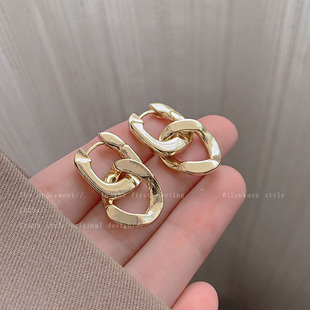 宋慧乔同款链条耳环小众设计感耳钉女轻奢高级感耳饰2025新款爆款