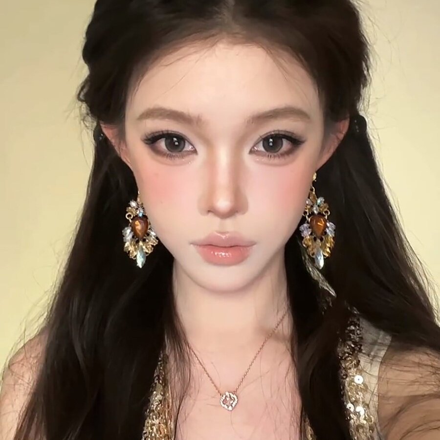 古早千金 小众设计感轻奢轻奢夸张显脸小耳钉新款耳饰女高级耳饰