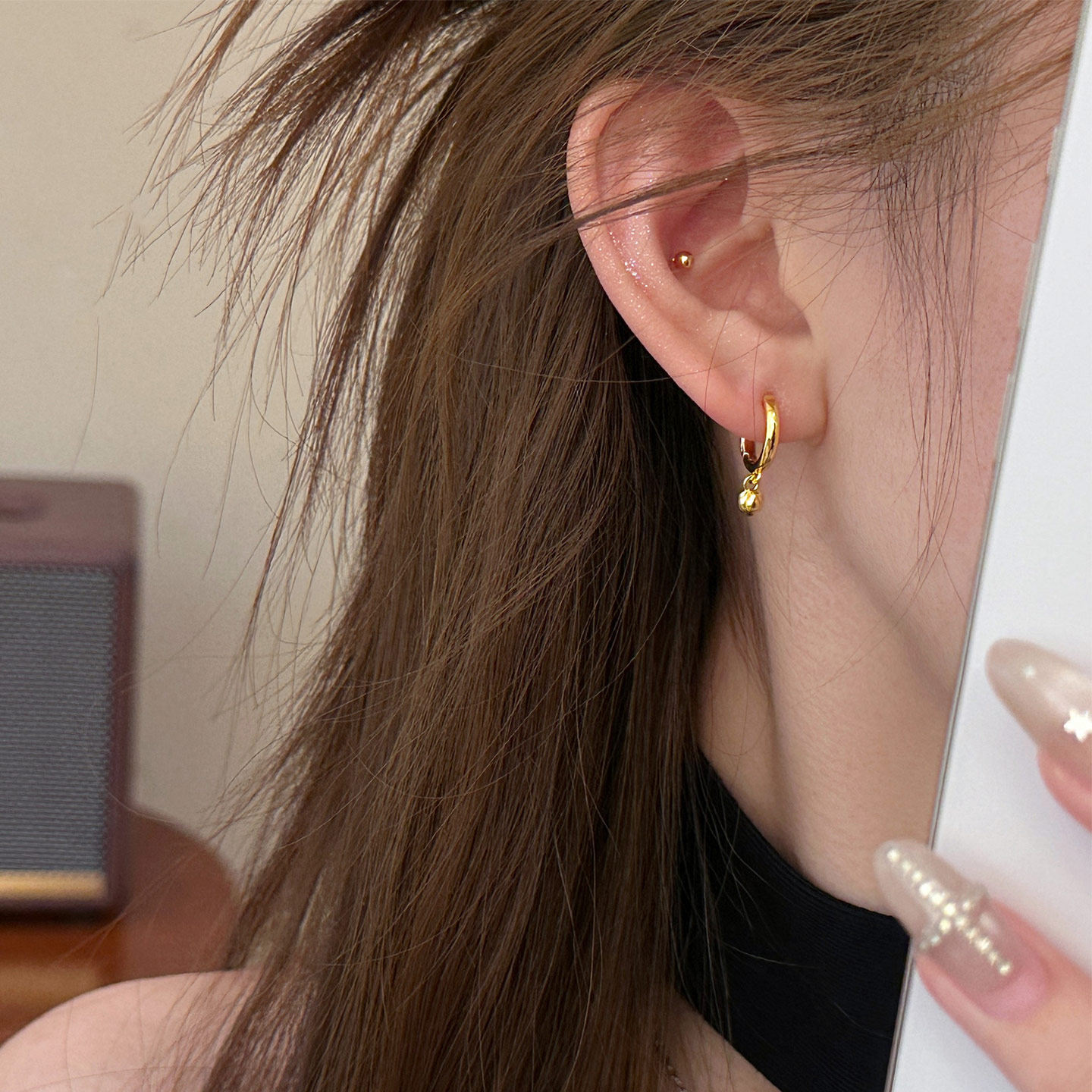 简约时尚豆豆耳钉精致耳骨小耳圈迷你耳扣女2025新款爆款气质耳饰