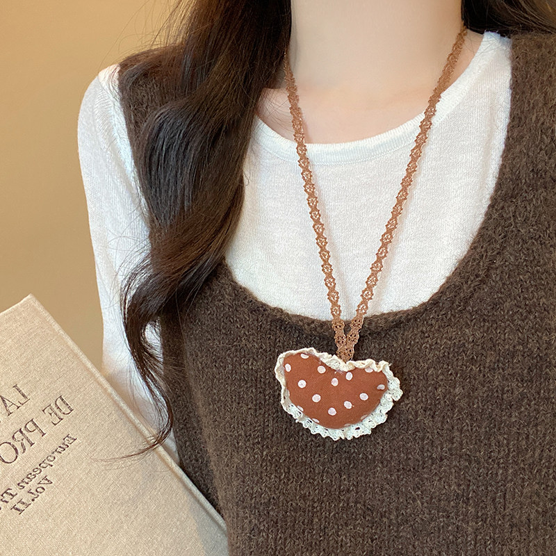 秋冬可爱毛绒绒小动物项链女独特小众设计长款爱心毛衣链挂脖配品