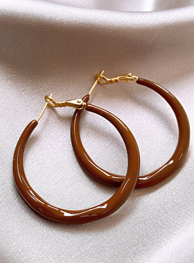 复古港风气质棕色大耳圈耳环女高级感耳钉2026新款爆款素圈耳饰品