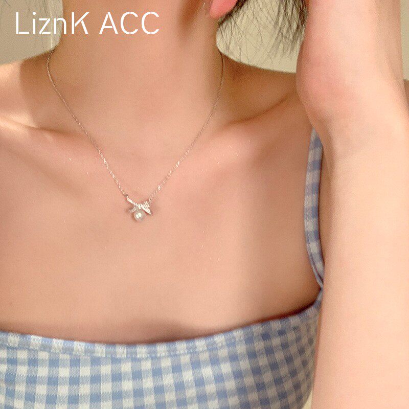 蝴蝶结项链配饰女新款2024爆款高级感轻奢小众设计感网红锁骨颈链