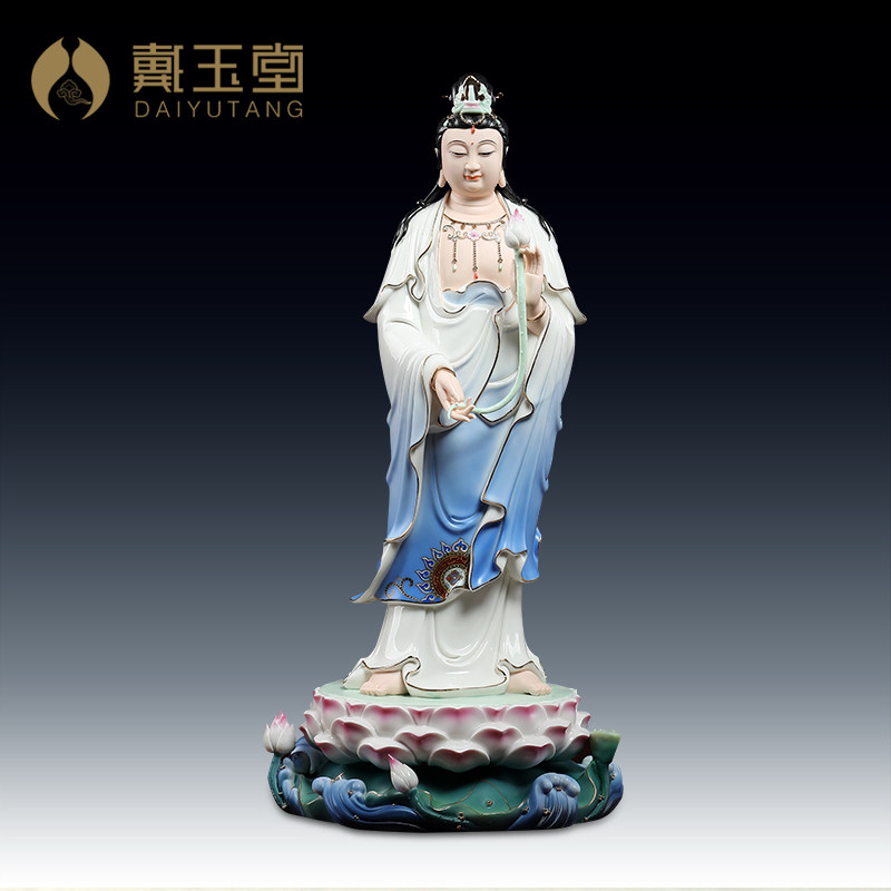戴玉堂陶瓷西方三圣大势至摆件