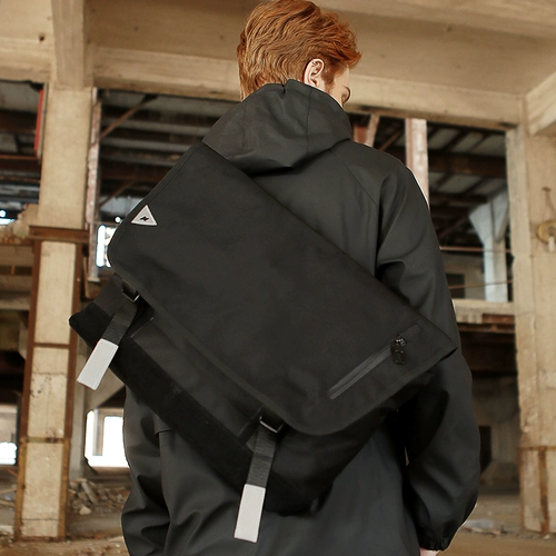 Трендовая сумка через плечо, сумка на одно плечо, электромобиль, вместительный и большой ноутбук