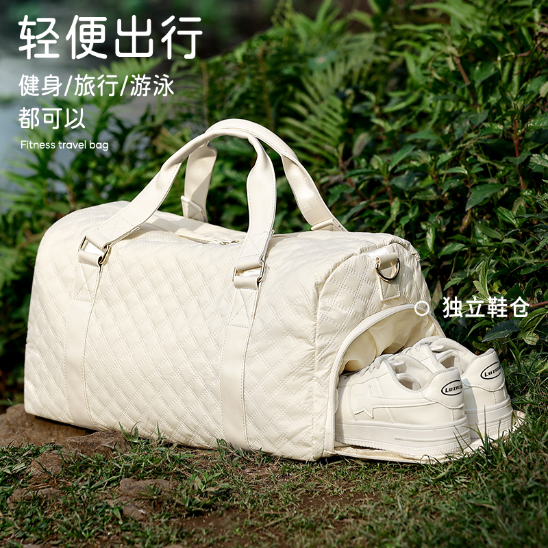 旅行首选大容量行李包袋