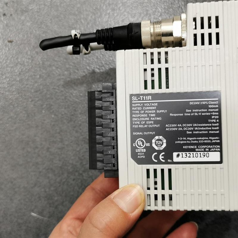 SL-U2 SL-T11R SL-R12EX KEYENCE 二手原装现货