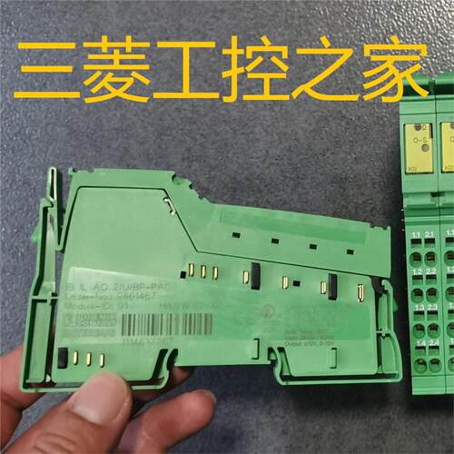2861467  IB IL AO 2/U/BP-PAC 模块 二手现货