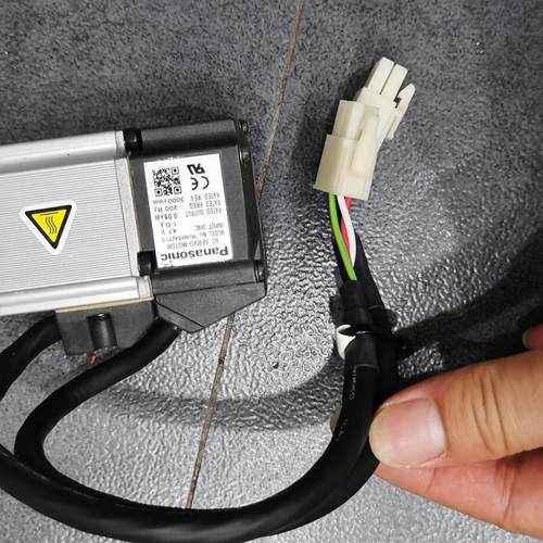 * MSM5AZA1G MSM5AZA2G MUMA5AZP1S 伺服电机 二手现货