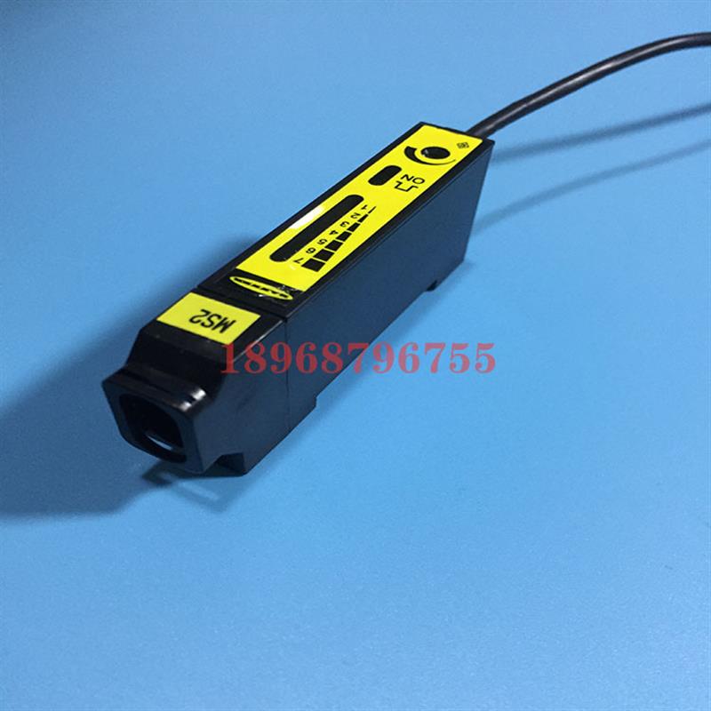 美国BANNER邦纳高性能智能光纤放大器D12SP6FV
