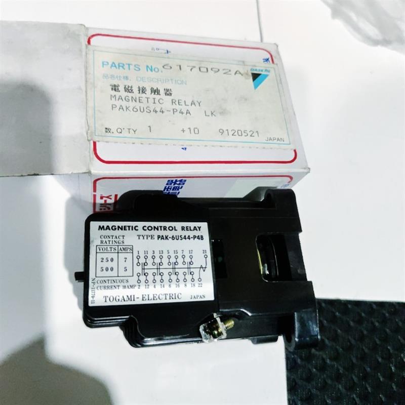 PAK-6US44-P4B  PAK6US44-P4A  220VAC