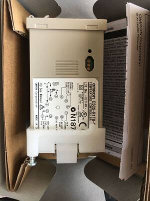 温控器E5CS-QPU/RPU/R1PU/Q1PU/R1KJU/Q1KJU/R1TU/QK/RKJU/-W