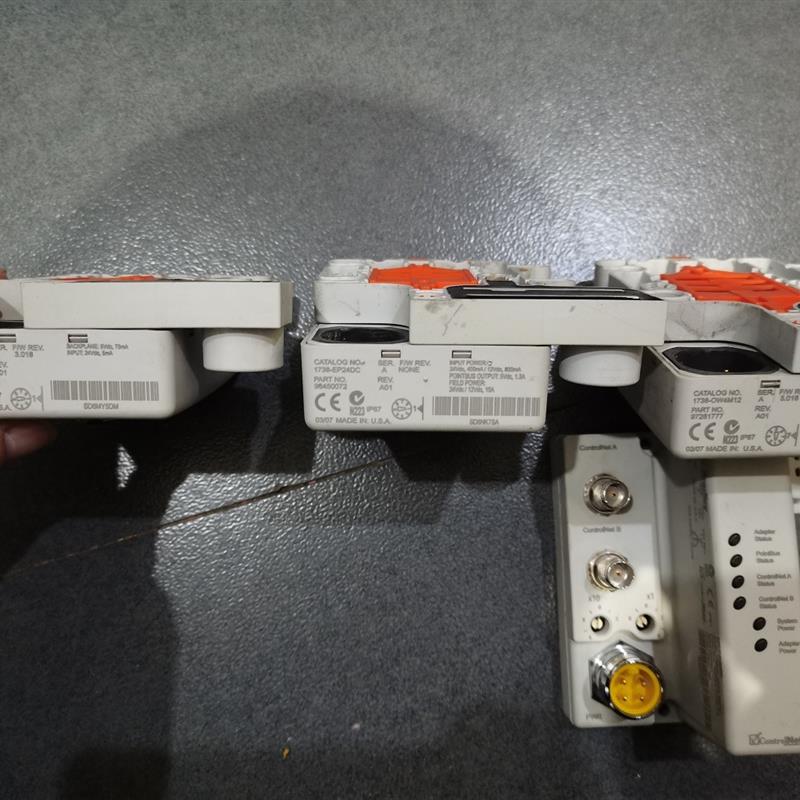 * 1738-IB8M12 OW4M12 ACNR EP24DC  PLC模块 原装二手现货