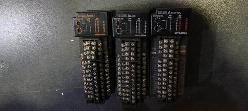 *AY51C AX41C 三菱PLC模块 原装二手现货