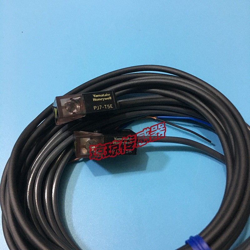PJ7-T3E T3R PJ7-T5E T5R PJ7-T7E T7R对射光电开关传感器