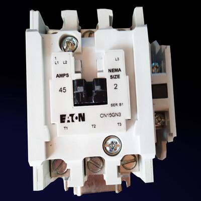 CUTLER HAMMER卡特拉汉莫交流接触器 CN15GN3 110120V