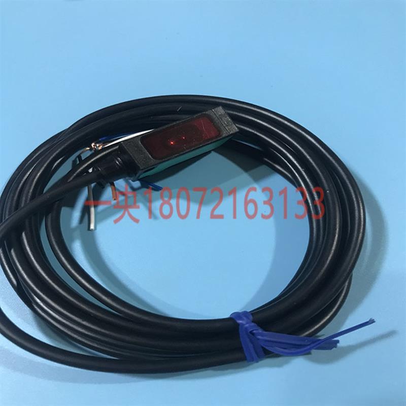 促销P+FML7-54-G/25/136/115光电开关传感器10-30VDC反射型