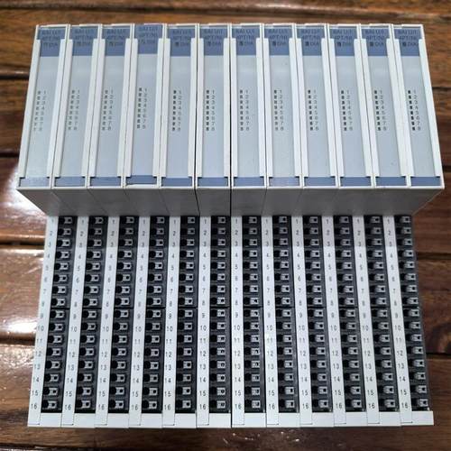 现货促销拆机TURCKBL20-E-8AI-U/I-4PT/NI 6827325实物