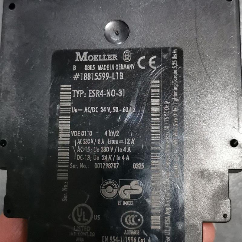 ESR4-NO-31 SNT 4M63K MOELLER安全继电器