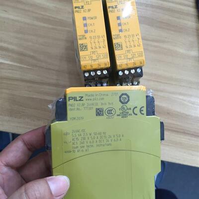 PNOZ X2.8P 777301 777301G1 皮尔兹  安全继电器 全新原装