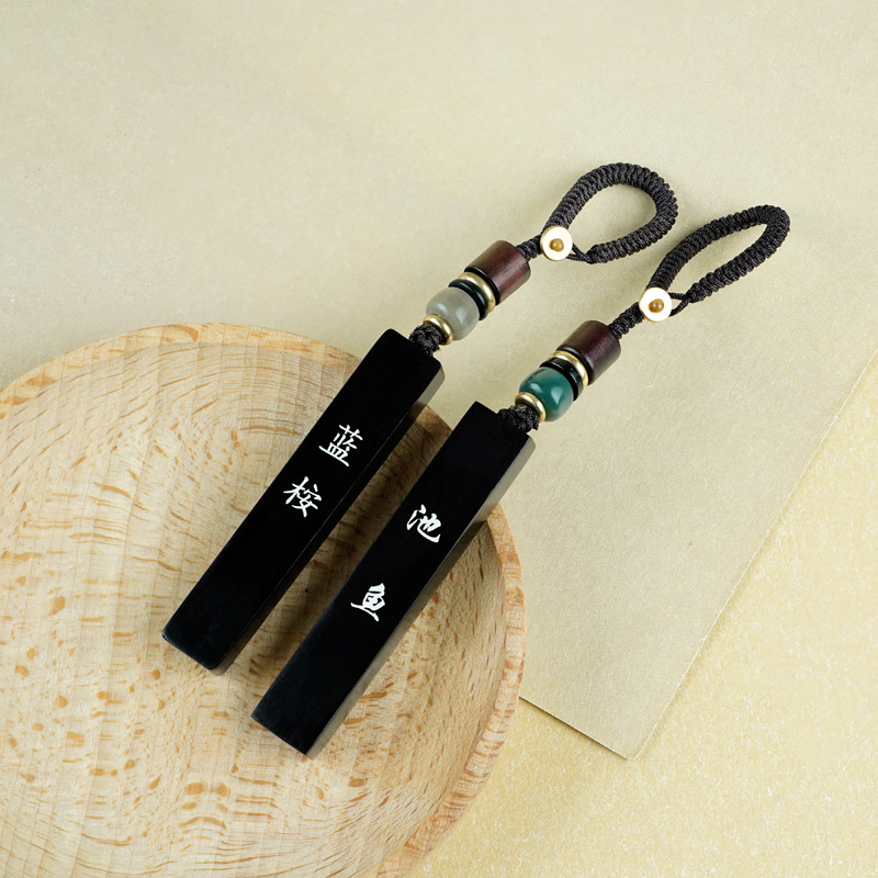 创意黑檀木个性挂件镶嵌仧乆钥匙扣檀木爱情礼物刻字挂饰抖音