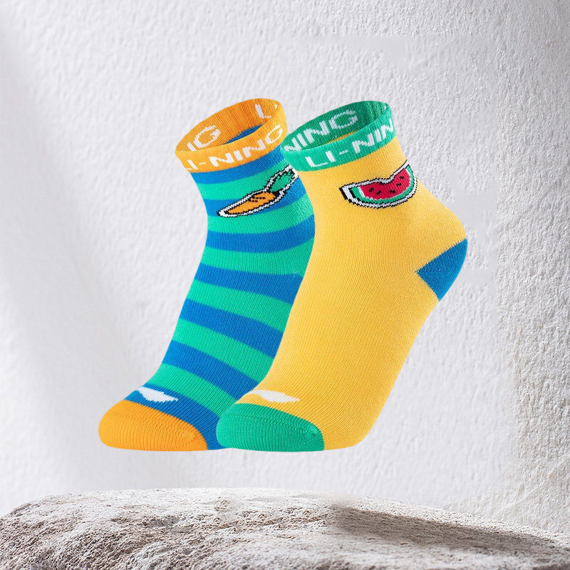 李宁正品袜子女小童运动生活系列吸汗运动儿童袜子YWSS008,运动包/户外包/配件,运动袜,淘宝优惠券,粉丝福利购,淘宝优惠卷