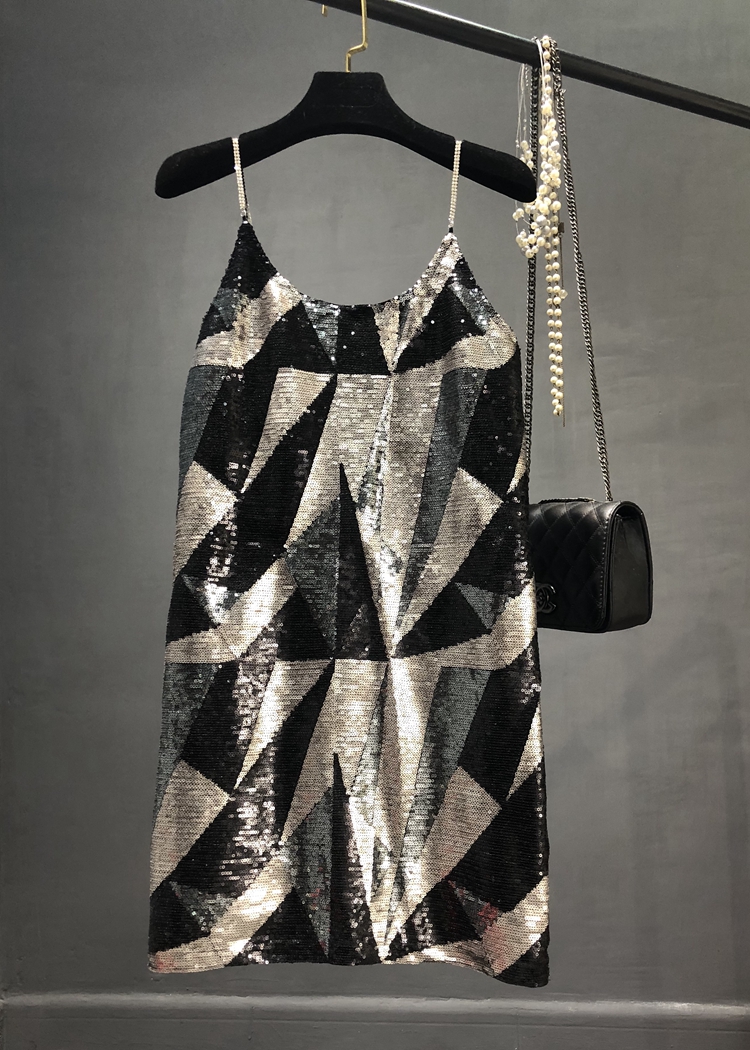 网红ins几何图案闪闪A字摆连衣裙