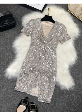 欧洲站性感网红闪闪亮片修身显瘦连衣裙深V百搭晚宴礼服打底裙女