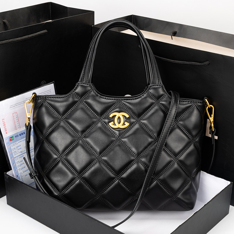 真皮大容量手提包2025新款时尚小香风斜挎包单肩包高级感百搭包女