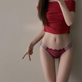 绯色缠情 女 性感高开叉三角裤 纯欲红色本命年蕾丝内裤 女2025新款