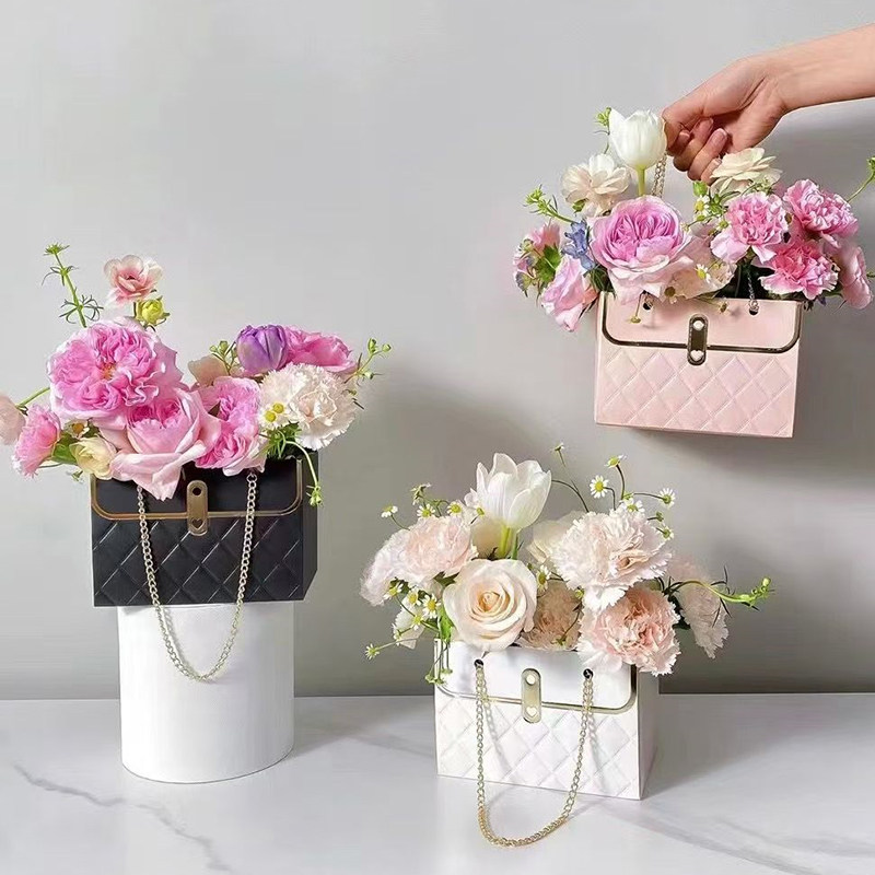 花束包装潮牌小香风鲜花手提袋插花花艺礼盒情人节礼物花束提花盒