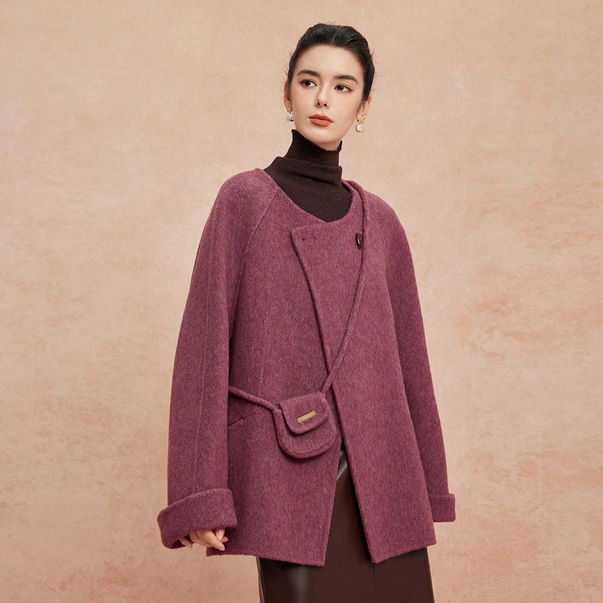 斯尔丽2025新款轻薄滑爽软糯韩版宽松时尚配口红包大衣