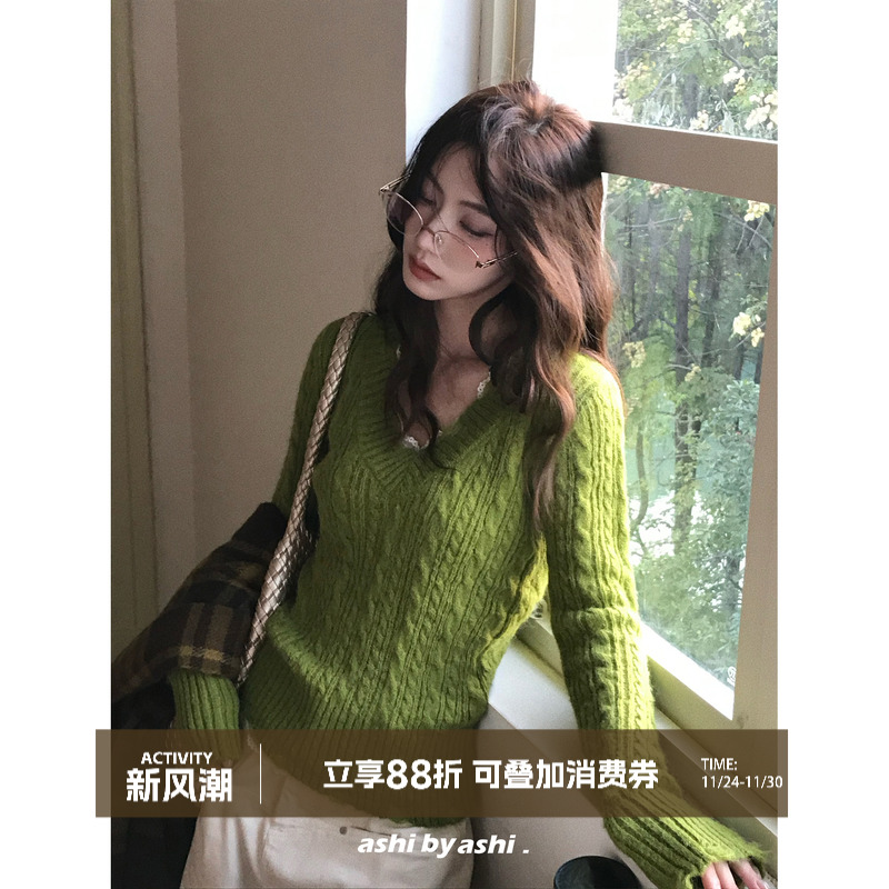 大于诗集 ashi主推！撞色蕾丝花边拼接V领绞花毛衣修身套头打底衫