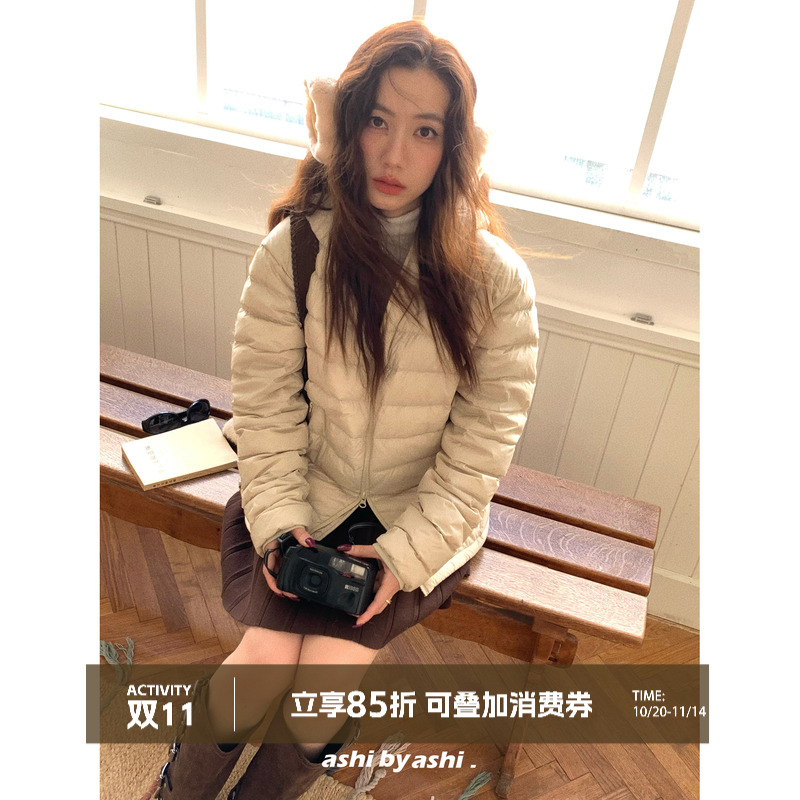大于诗集 极简从绒 新国标90白鸭绒轻量连帽排骨羽绒服女短款外套