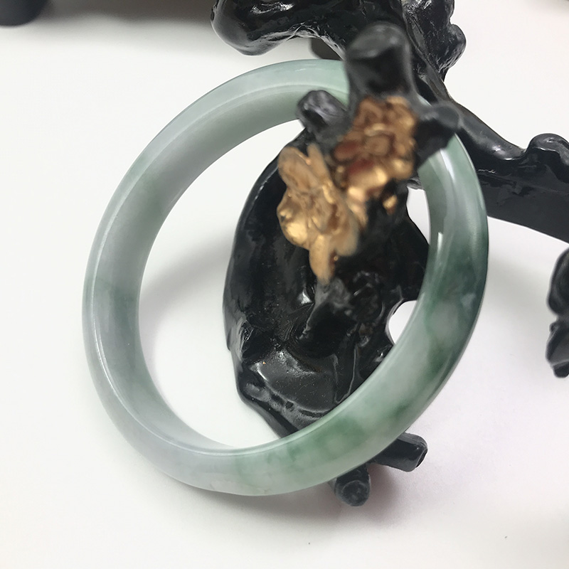緬甸冰種水潤老坑翡翠貴妃鐲 天然玉石綠飄花A貨手鐲女玉鐲