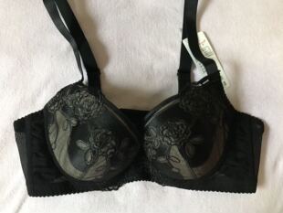 达吉斯侧收聚拢型薄杯文胸断码特价