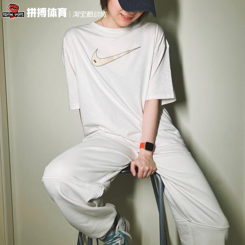 Nike耐克2022春季新款女短袖运动健身透气圆领宽松T恤DM6212-030