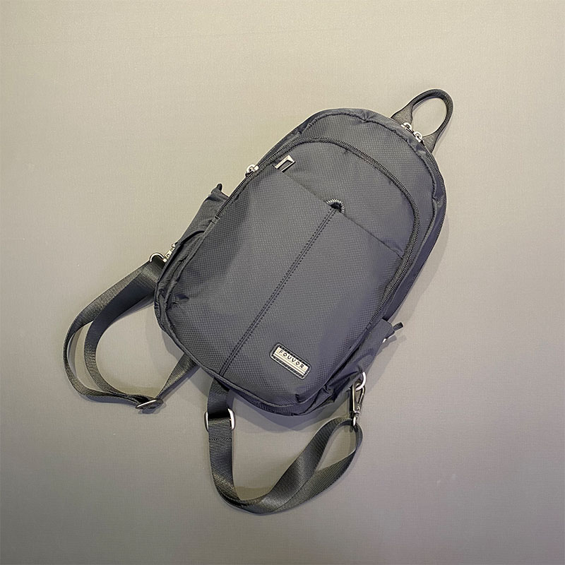 2024年火狐新款小背包多功能双肩包胸包两用男包休闲轻便实用女包