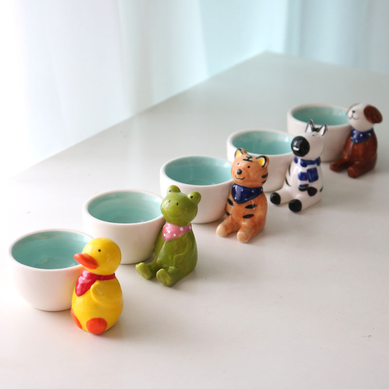 w1962出口卡通动物手绘釉下彩立体可爱日式手工鸡蛋杯蛋托小杯