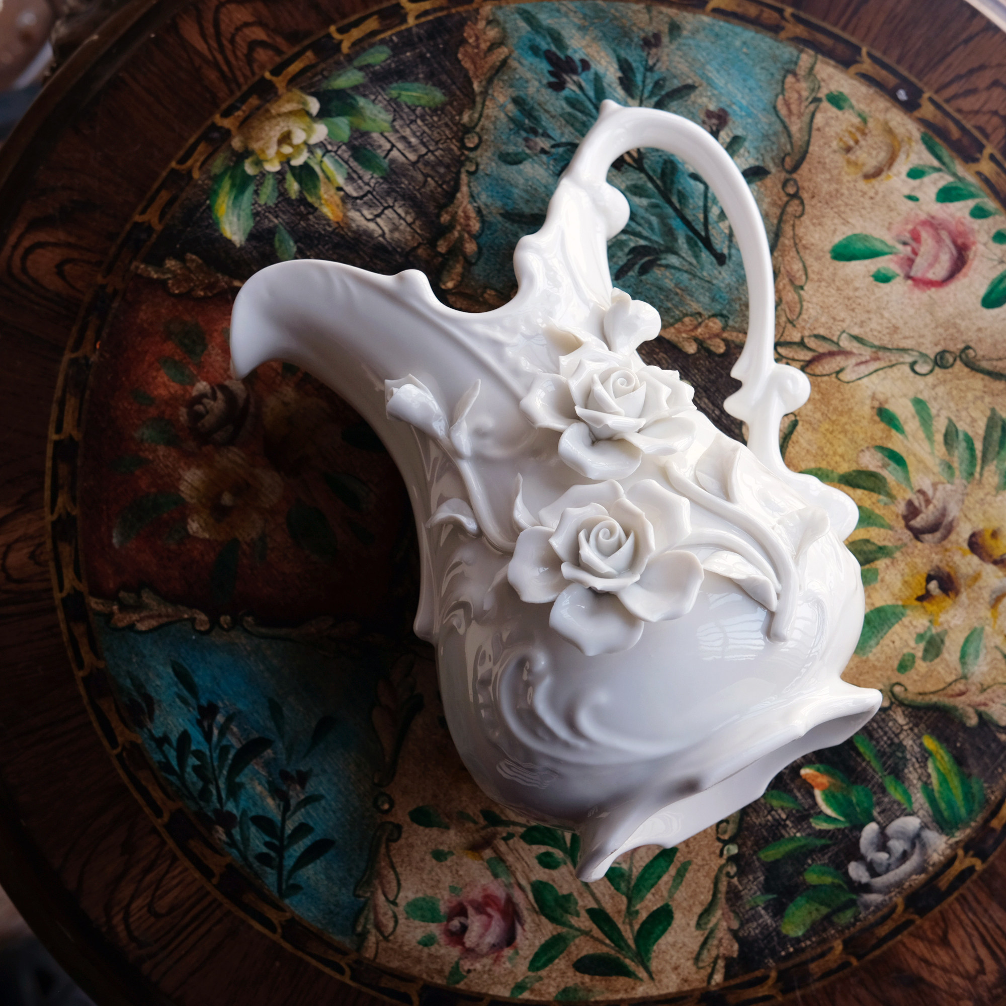 w1962重工雕花手捏玫瑰花欧式奶油白大花瓶/古典法式花瓶摆件