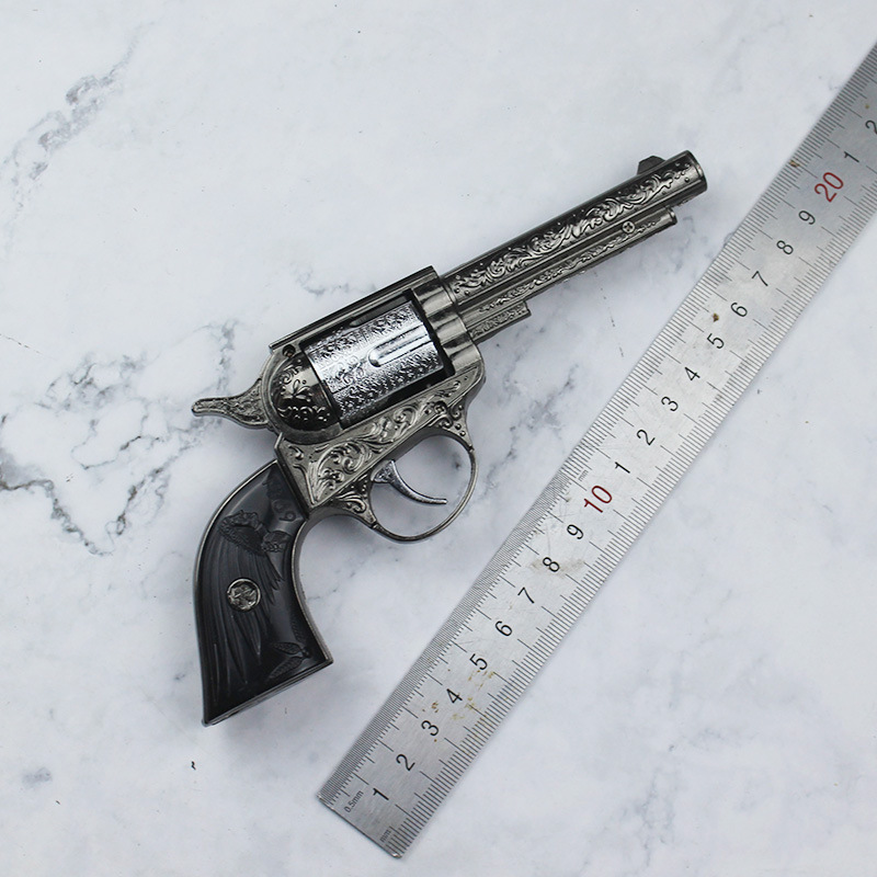 金属复古花纹左轮小手枪模型防风直冲打火机复古典藏左轮柯尔特枪