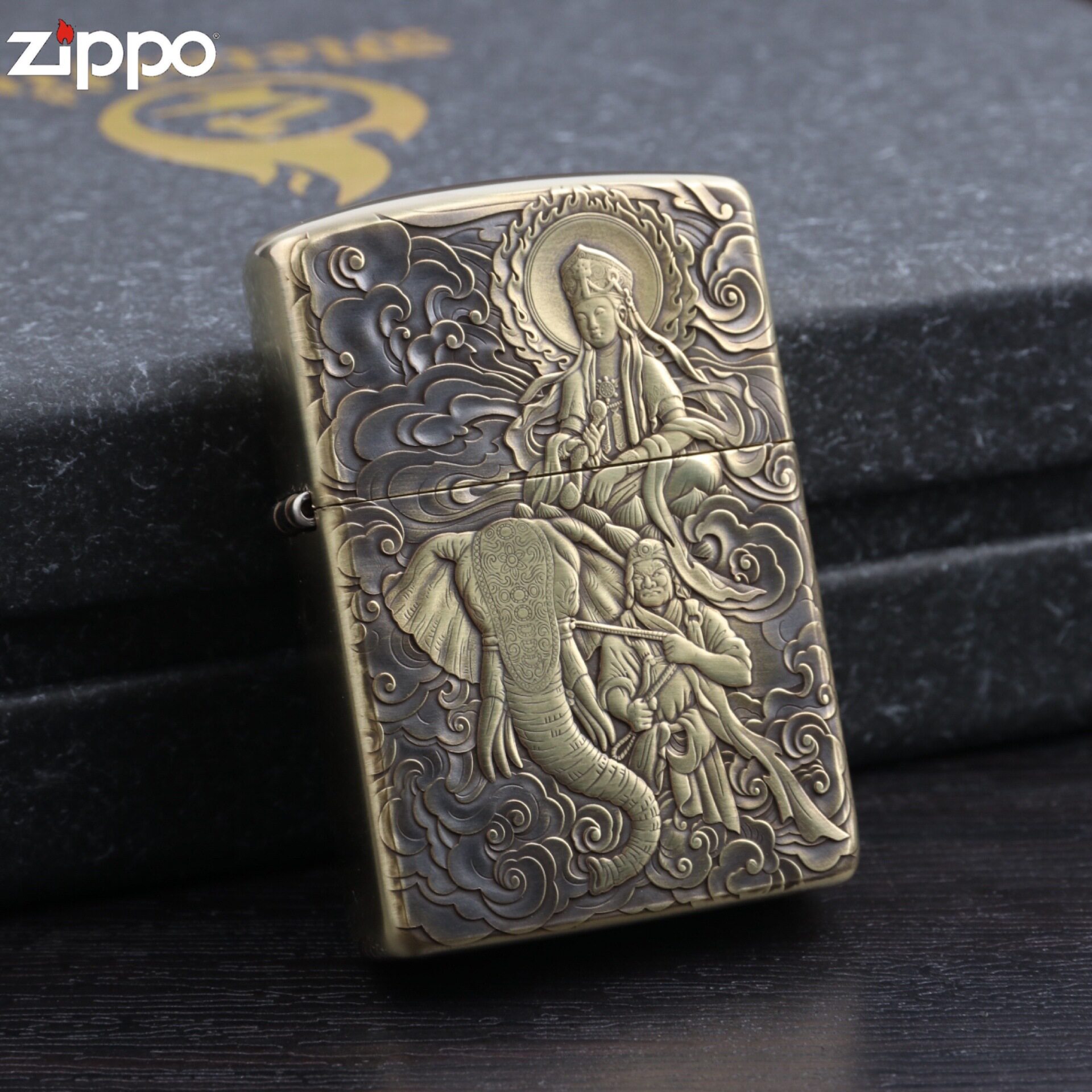 zippo煤油打火机官正品美国芝宝复古铜色盔甲浮雕普贤菩萨坐吉象