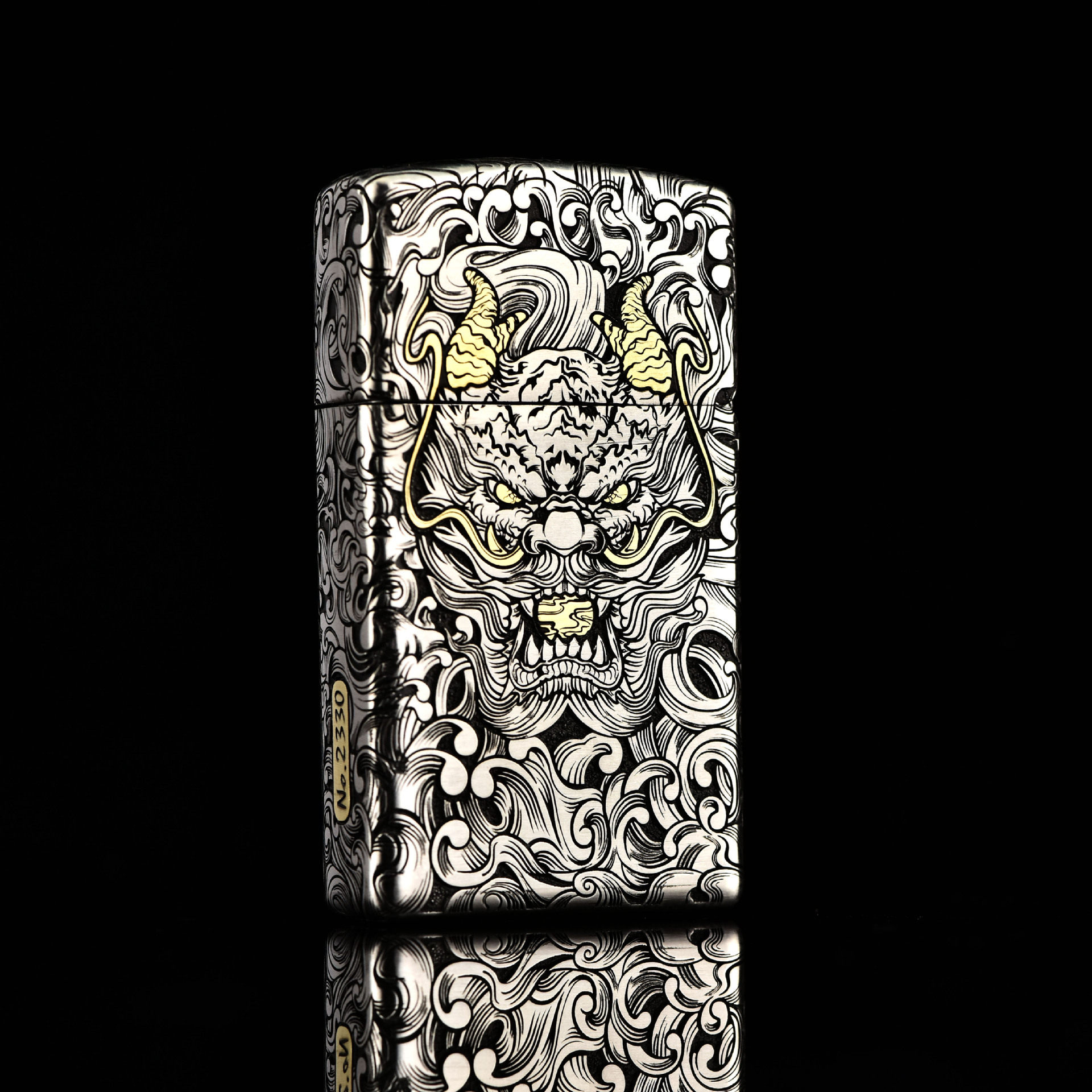 zippo煤油打火机官正品美国芝宝纤巧款套银色钢壳钢鱼跃龙门神兽