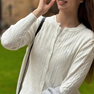 妞妞家秋季新品女士经典复古麻花老钱风圆领长袖针织开衫外套8606