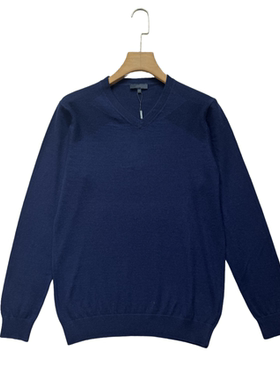 妞妞家秋季新品男士美利奴羊毛简约V领百搭长袖套头针织衫8573