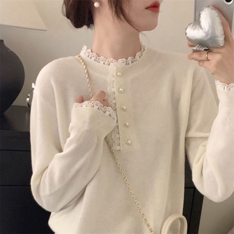蕾丝拼接半高领德绒保暖打底衫女秋冬新款设计感内搭显瘦t恤上衣