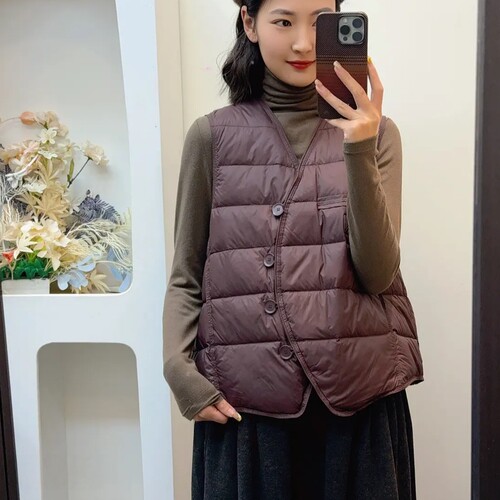 2025冬季新款女士V领马甲女士羽绒白鸭绒薄款马甲701