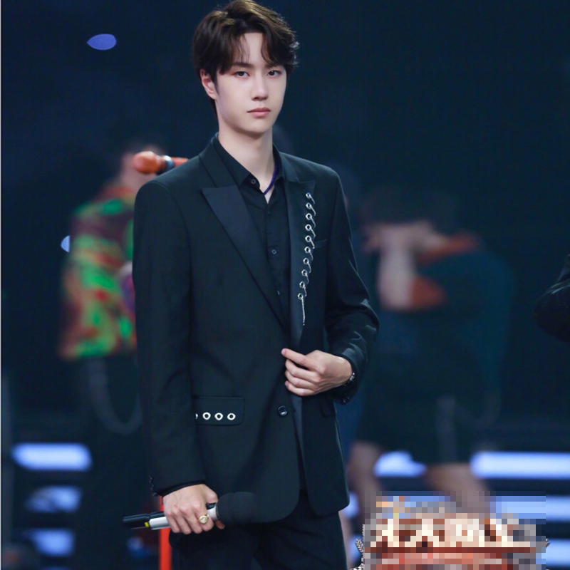 王一博肖战同款休闲宴会走秀男团演出五眼流苏时尚网红西服9061